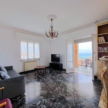 Ampio Appartamento Con Vista Varazze Εξωτερικό φωτογραφία